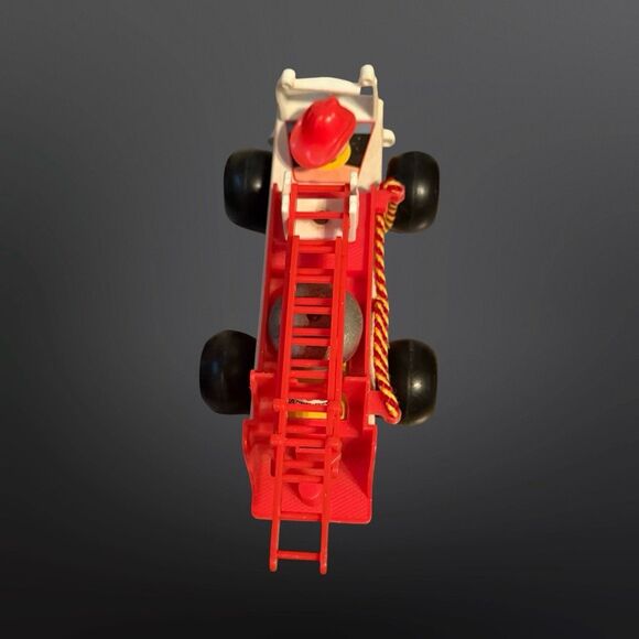 Vintage 1968 Fisher Price Fire Engine #720 #1 Firefighter, Ladder, Hose and Bell - Picture 5 of 15